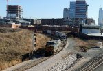 CSX 5116 leads train F741-15 around the curve at Boylan